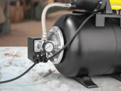 PARKSIDE® Hauswasserwerk »PHWW 1000 A1«, 3500 L/h, 1000 W -Garten- Und Terrassengeschäft gcp2dc855e54a87447389efa37082cde44e