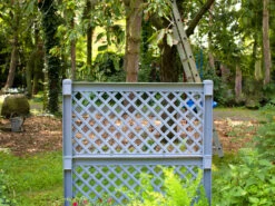 KHW Pflanzkasten Mit Spalier Zentral, L 100 Cm, 110 Liter, Kunststoff -Garten- Und Terrassengeschäft gcp34ac0aba0add459f9569a340519a8059